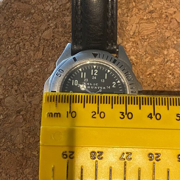 Vintage roots Relic Hunter TV show Memorabilia Field Watch Preowned - Picture 9 of 10